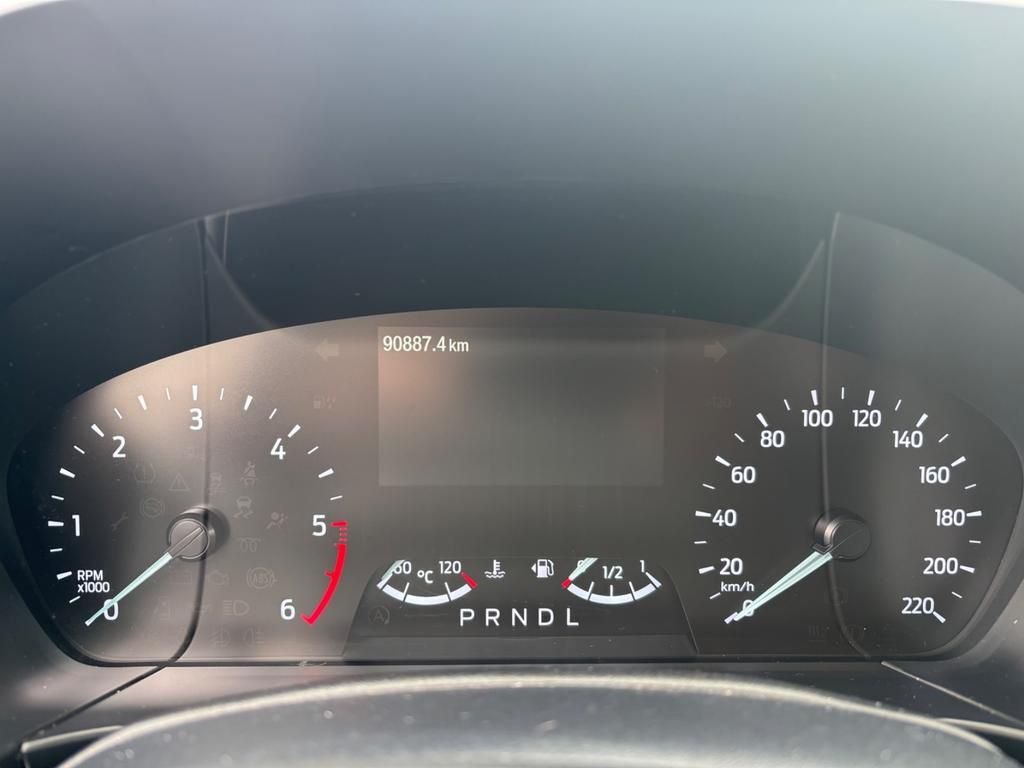 Ford Kuga Titanium, 1,5 L EcoBlue TDCi – Image 8